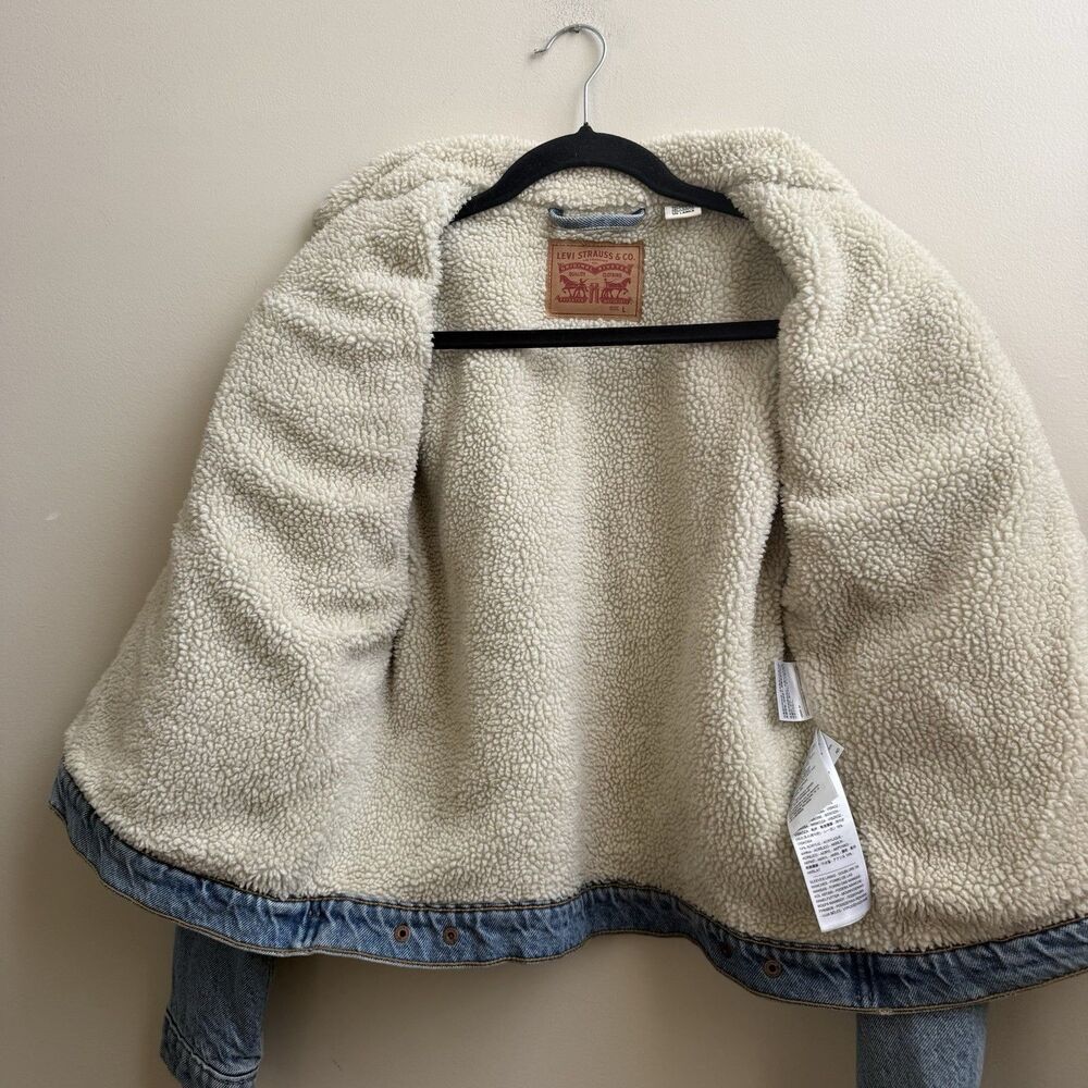 Levi's Light Blue Sherpa Lined Denim Trucker Jean Jacket Snap Closure Size L - Picture 6 of 10